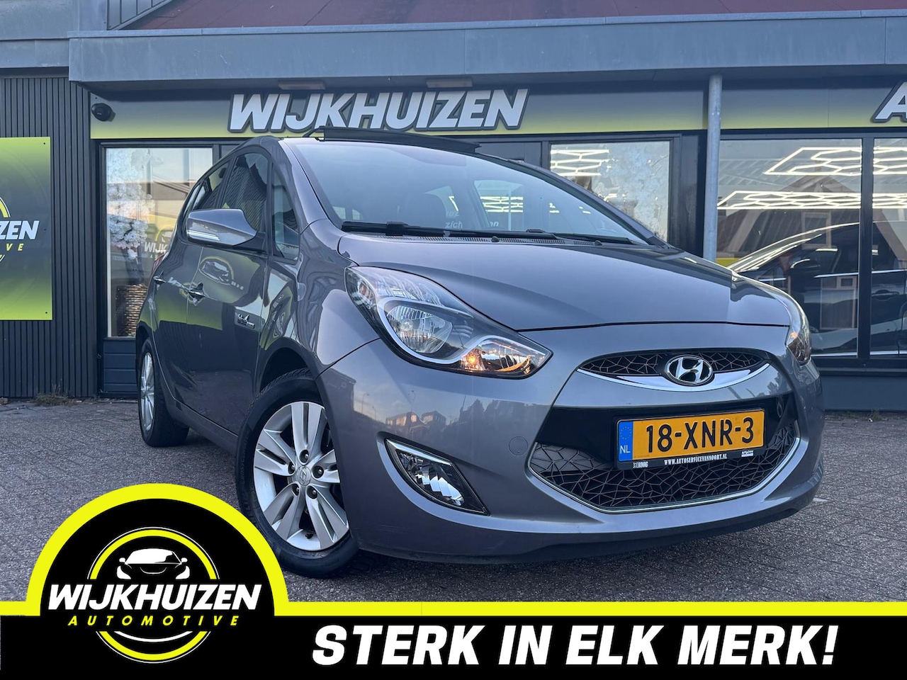 Hyundai ix20 - 1.6i i-Catcher met Panorama dak !!! Leder !!! Navigatie !!! - AutoWereld.nl