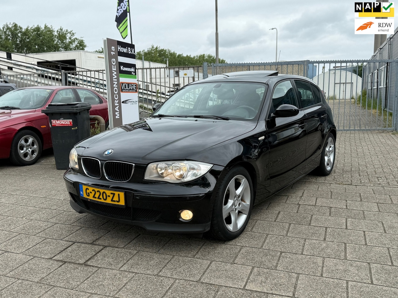 BMW 1-serie - 118i executive| AUTOMAAT | GOEDONDERHOUDEN - AutoWereld.nl