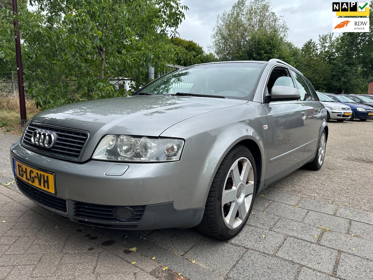 Audi A4 Avant - 2.0 inruilkoopje , Airco, Lm velgen - AutoWereld.nl