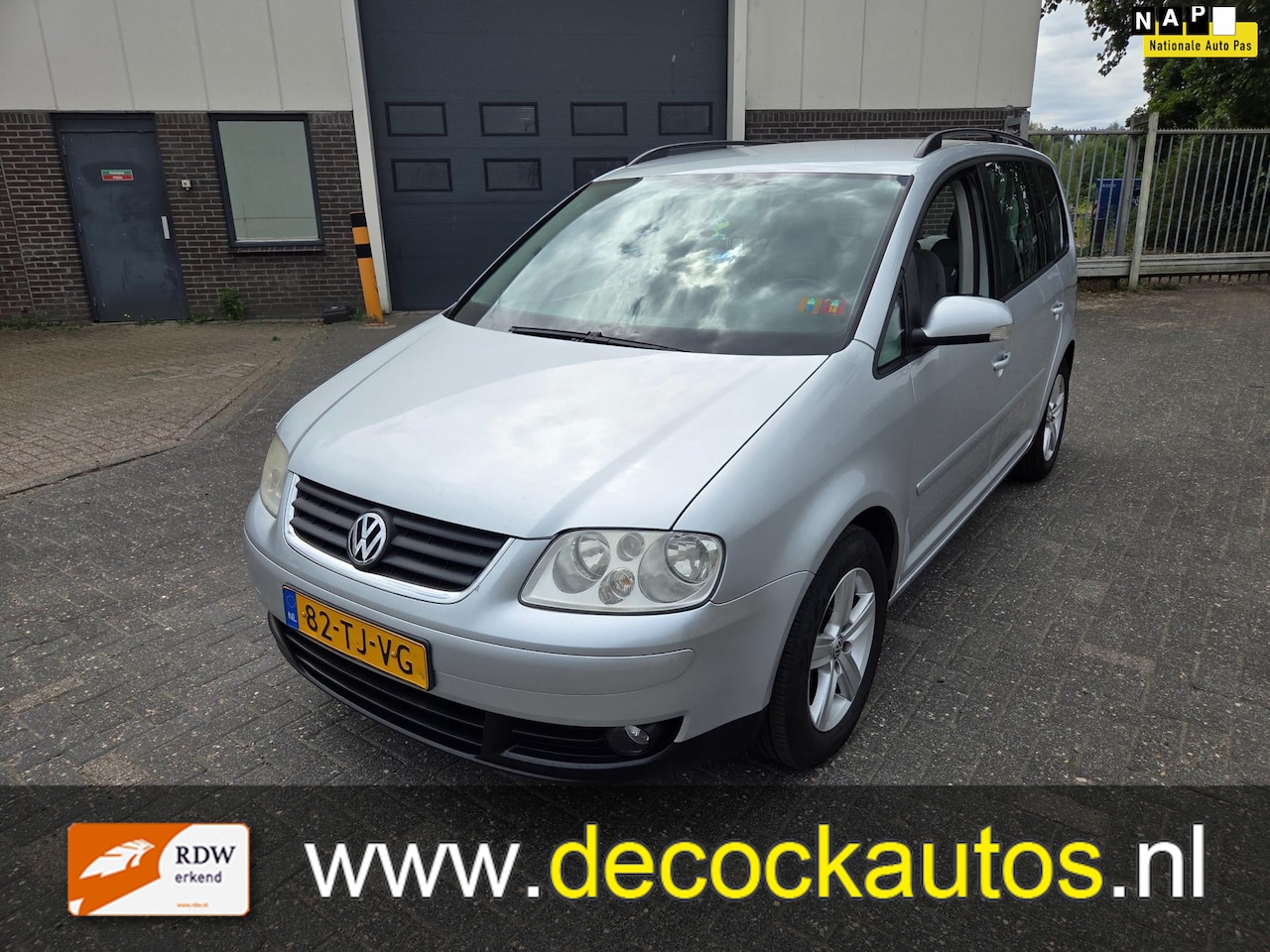 Volkswagen Touran - 1.4 TSI Trendline 1.4 TSI Trendline - AutoWereld.nl