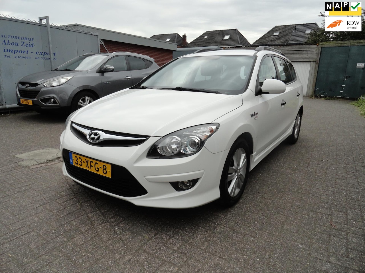 Hyundai i30 CW - 1.4i i-Drive Cool (KM 129859 NAP) AIRCO - AutoWereld.nl