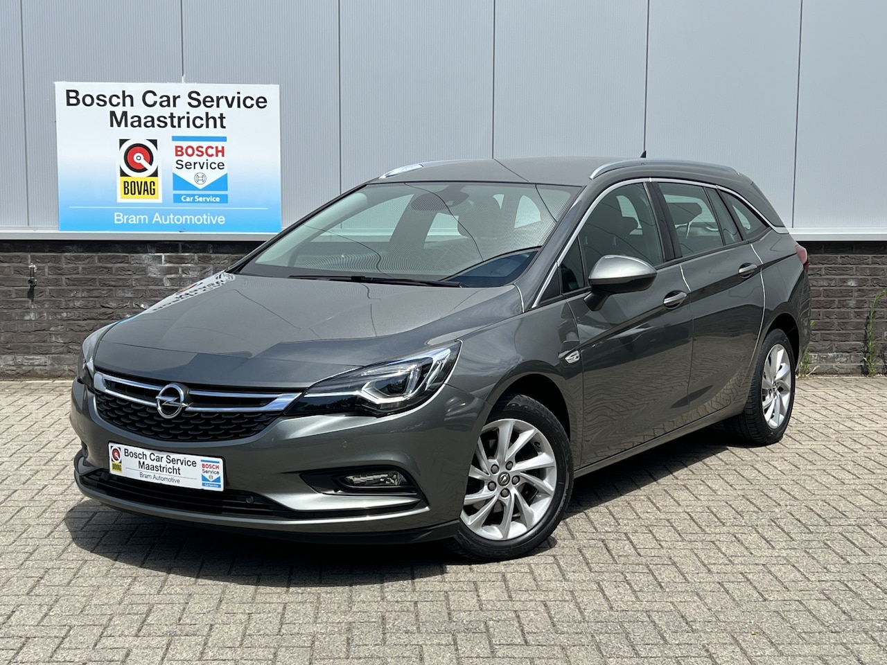 Opel Astra Sports Tourer - 1.4 Innovation | Navi | Ergo Stoelen | PDC | LED Matrix | DAB+ | Interesse, Proefrit? Bel - AutoWereld.nl
