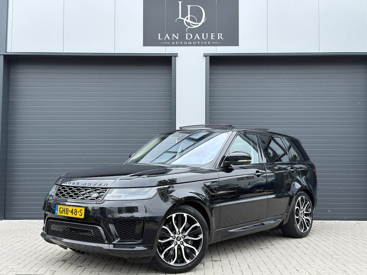 Land Rover Range Rover Sport - P400e Autobiography Dynamic / Luchtvering / BTW / 360 Camera / Schuifdak / Black / Stoelve - AutoWereld.nl