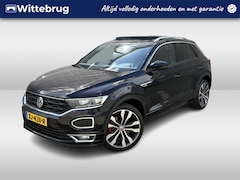 Volkswagen T-Roc - 1.5 TSI R-line / Digitaal dashboard / Navigatie / Trekhaak / Bearlock / Suzuka 19 inch vel