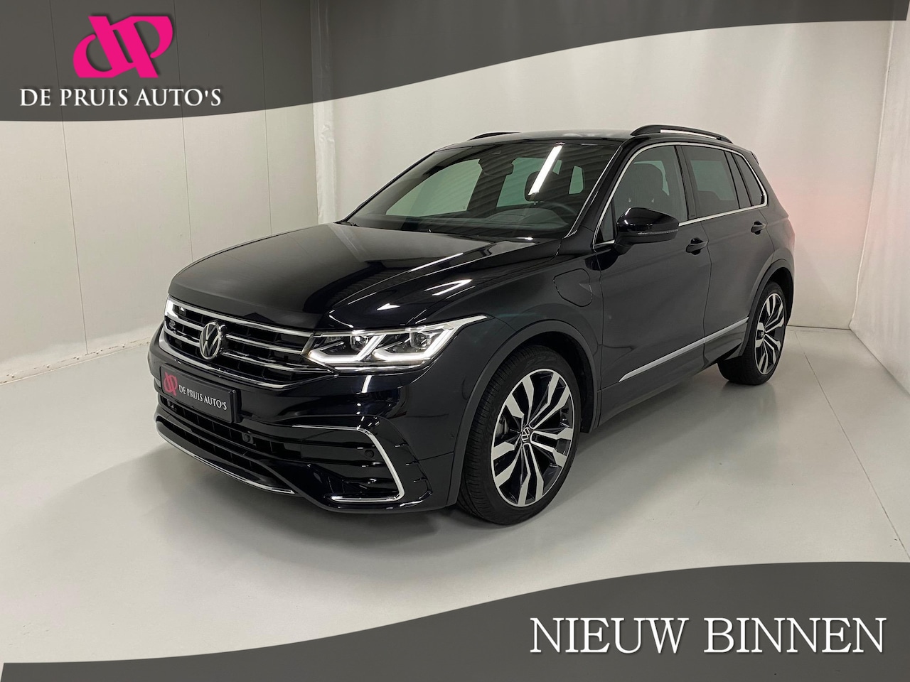 Volkswagen Tiguan - 1.4 TSI eHybrid R-Line Business+ ACC Camera 20inch Suzuka Comfortstoelen+memory LederVienn - AutoWereld.nl