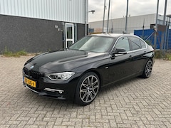 BMW 3-serie - 320i EfficientDynamics Edition Upgrade Edition 2012