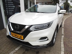 Nissan Qashqai - 1.3 DIG-T Business Edition 12 maanden Bovag garantie carplay/android leer/stof pano