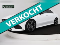 Mercedes-Benz CLA-Klasse - 220 AMG (PARKEERSENSOREN, NAVIGATIE, ACHTERUITRIJCAMERA, AMG, NL-AUTO, GOED ONDERHOUDEN)
