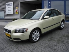 Volvo S40 - 2.4 I 140PK GEARTRONIC Kinetic