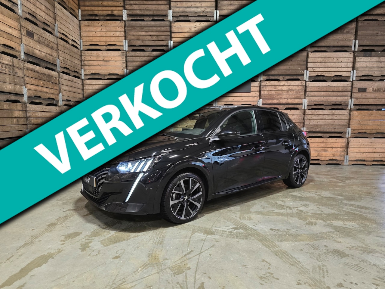 Peugeot 208 - 1.2 PureTech GT Pack Pano Led Cruise Navi 17"LM - AutoWereld.nl