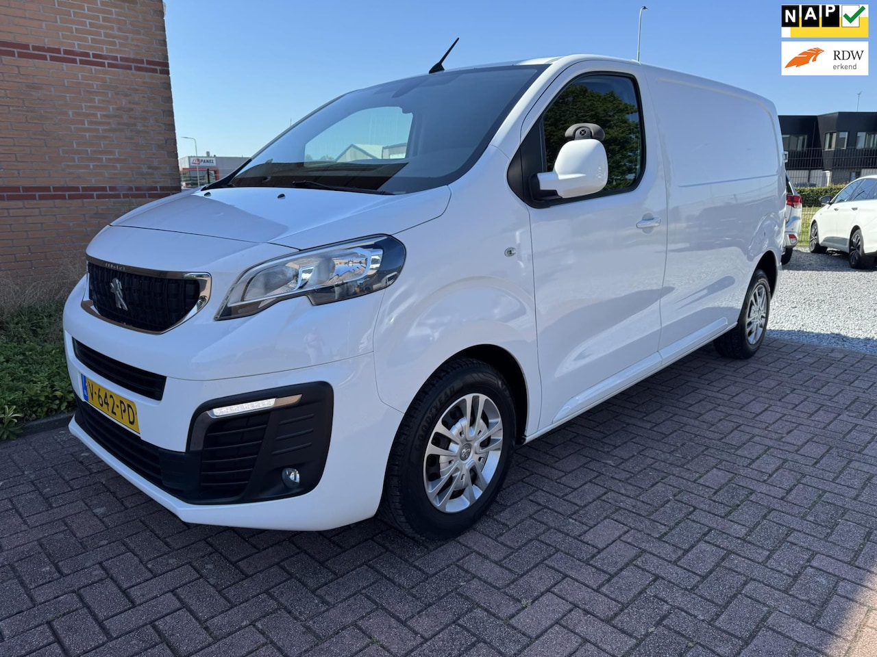 Peugeot Expert - 231S 2.0 BlueHDI 120 Premium L2H1, Inbouw, Navi, PDC, Trekhaak, Carplay - AutoWereld.nl