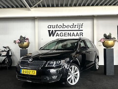 Skoda Octavia Combi - 1.4 TSI Greentech Elegance Automaat/leer