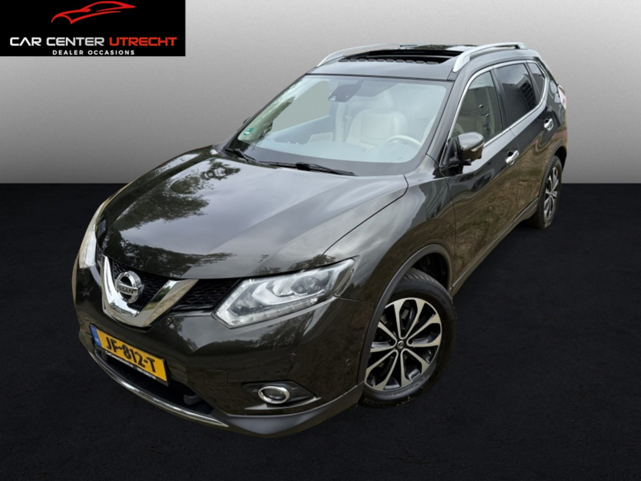 Nissan X-Trail - 1.6 dCi Tekna 7p. leer pano camara automaat - AutoWereld.nl