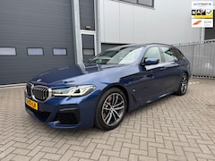 BMW 5-serie Touring - 530d High Executive M-SPORT, Panoramadak, Trekhaak, Head-Up, Laser light, etc. etc