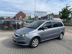 Opel Zafira - 1.8 Executive Automaat