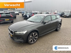 Volvo V60 Cross Country - 2.0 T5 AWD Pro | Achterbank verwarmd | Apple Carplay/Android Auto|telefoonintegratie premi