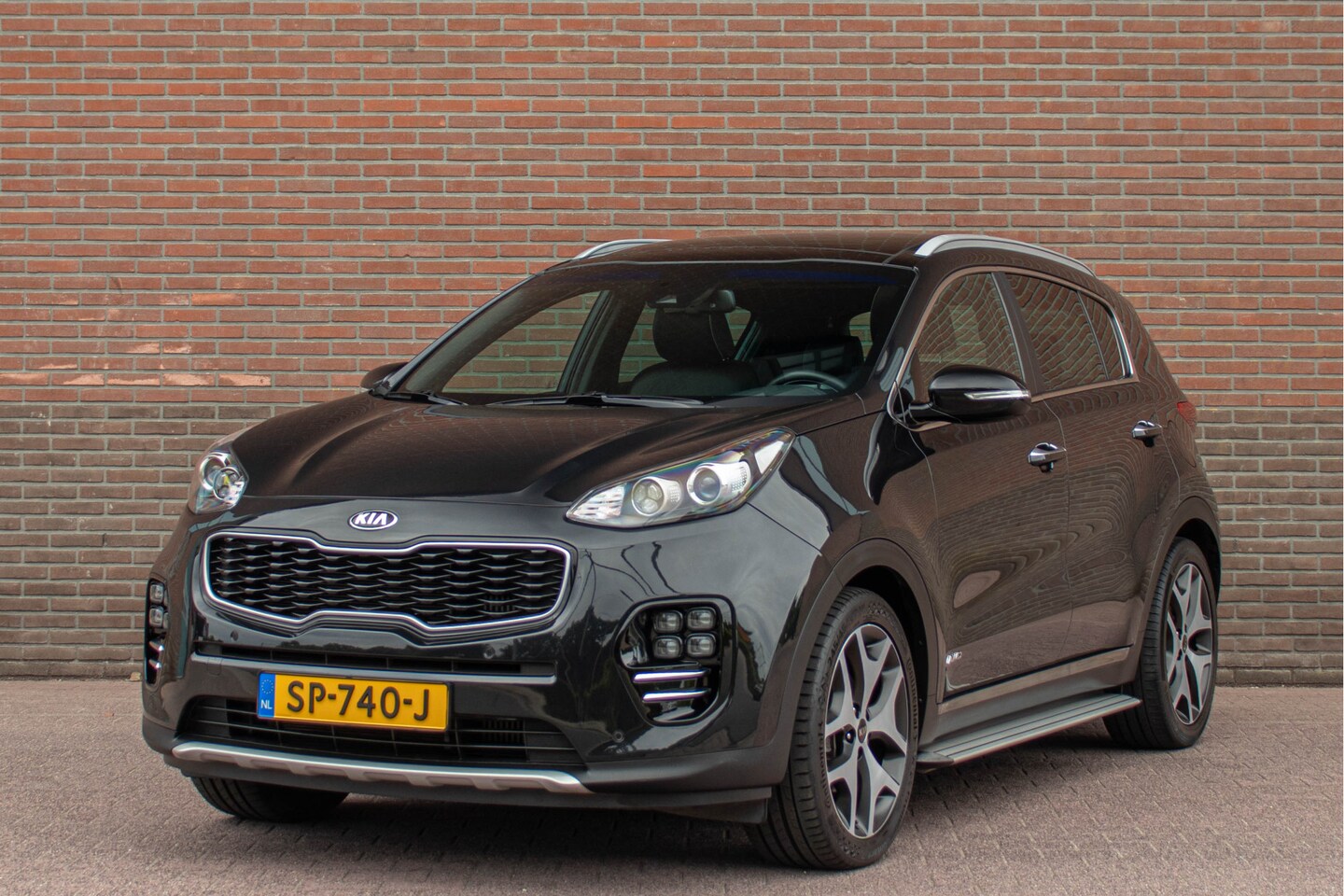 Kia Sportage - 1.6 T-GDI 177PK DCT7 4WD GT-Line, 58.000km NAP, Leder, Trekhaak, Full LED, Stoel & Stuurve - AutoWereld.nl