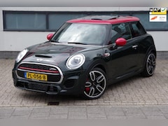 MINI John Cooper Works - 2.0 /Uniek/ NL Auto/ Dealer onderhouden