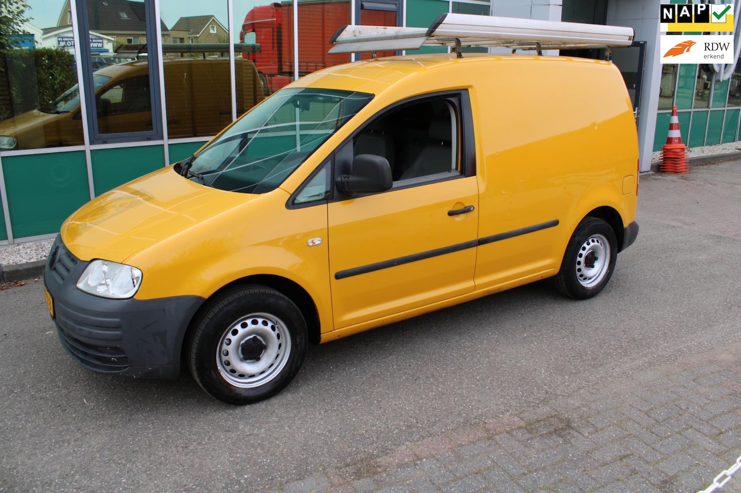 Volkswagen Caddy - 1.9 TDI Automaat - AutoWereld.nl