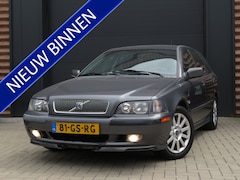 Volvo V40 - 2.0 Automaat Europa Airco Cr-Control Trekh Orig NL