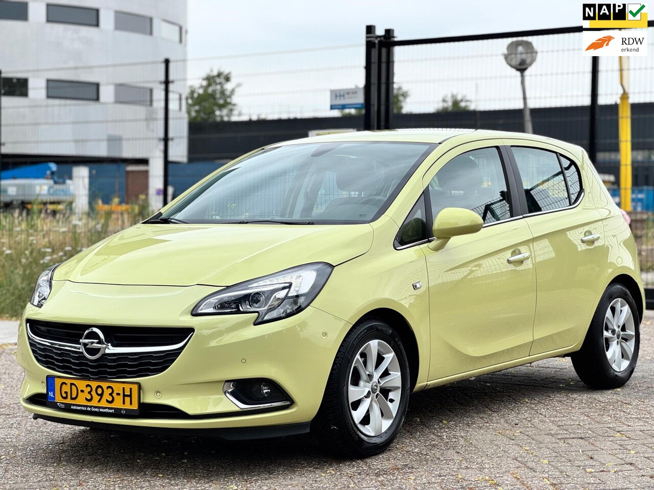 Opel Corsa - 1.4 Cosmo/aut/navi/xenon/camera/carplay/psensor - AutoWereld.nl