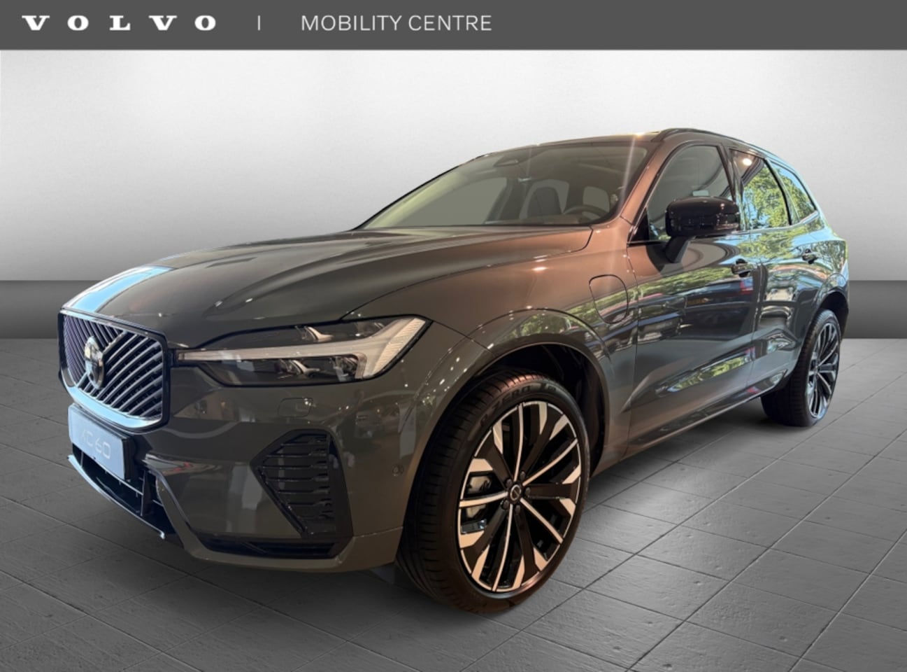 Volvo XC60 - 2.0 T6 AWD Ultimate Dark | NIEUW FACELIFT | 21" | 360-camera - AutoWereld.nl
