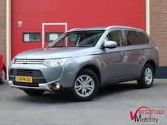 Mitsubishi Outlander - 2.0 PHEV BE X-Line | 4WD | Camera | Trekhaak | Cruise | Clima