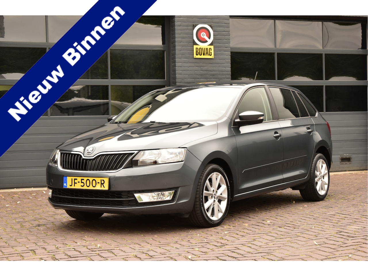 Skoda Rapid Spaceback - 1.2 TSI Greentech JOY Automaat - AutoWereld.nl