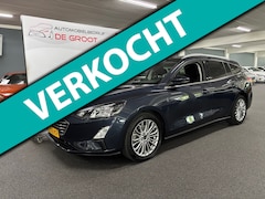 Ford Focus Wagon - 1.0 EcoBoost Hybrid Titanium X Business / NL-auto, Stoelverwarming, Trekhaak, Camera