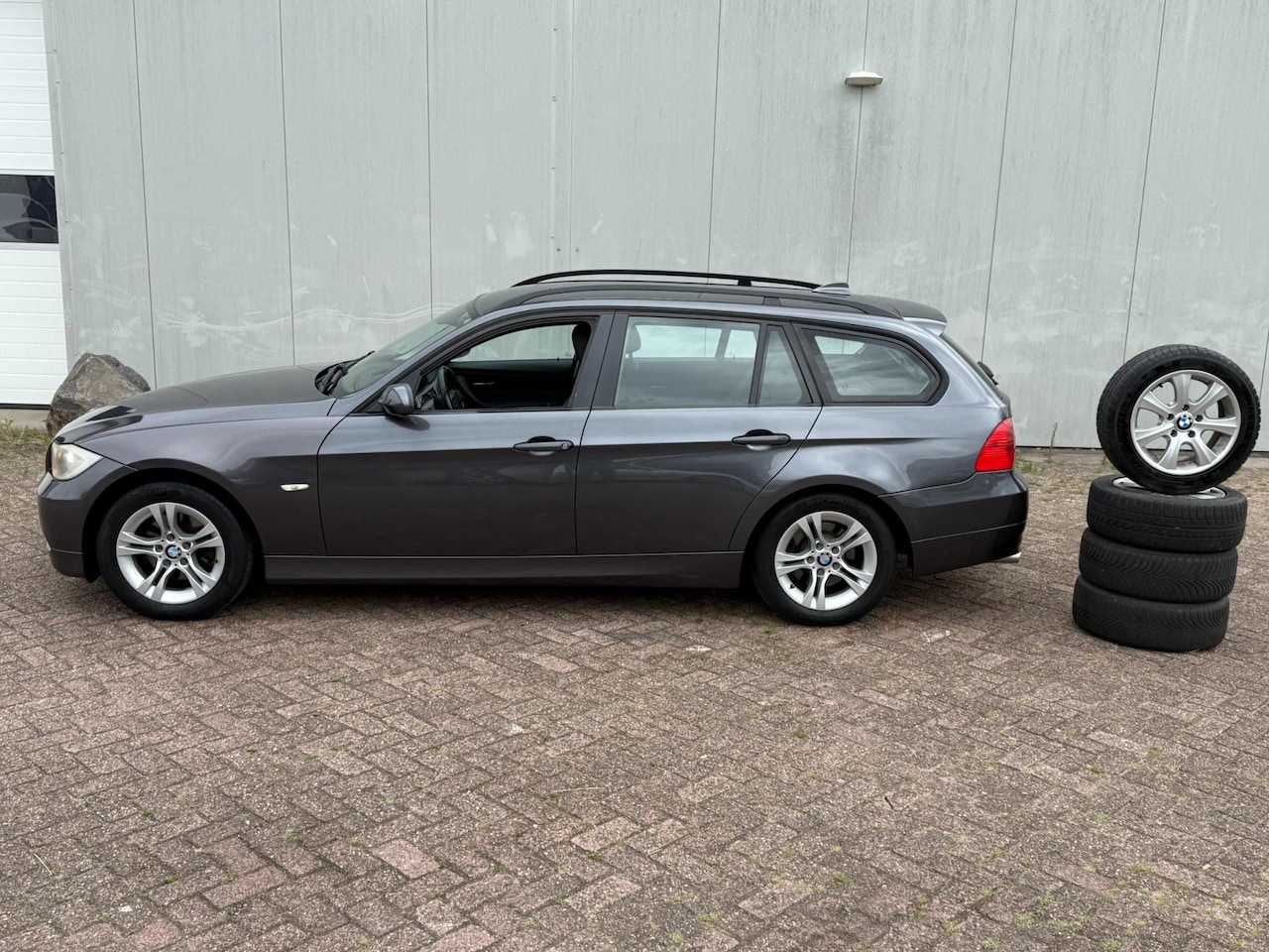 BMW 3-serie Touring - 320d Dynamic Executive 320d Dynamic Executive - AutoWereld.nl