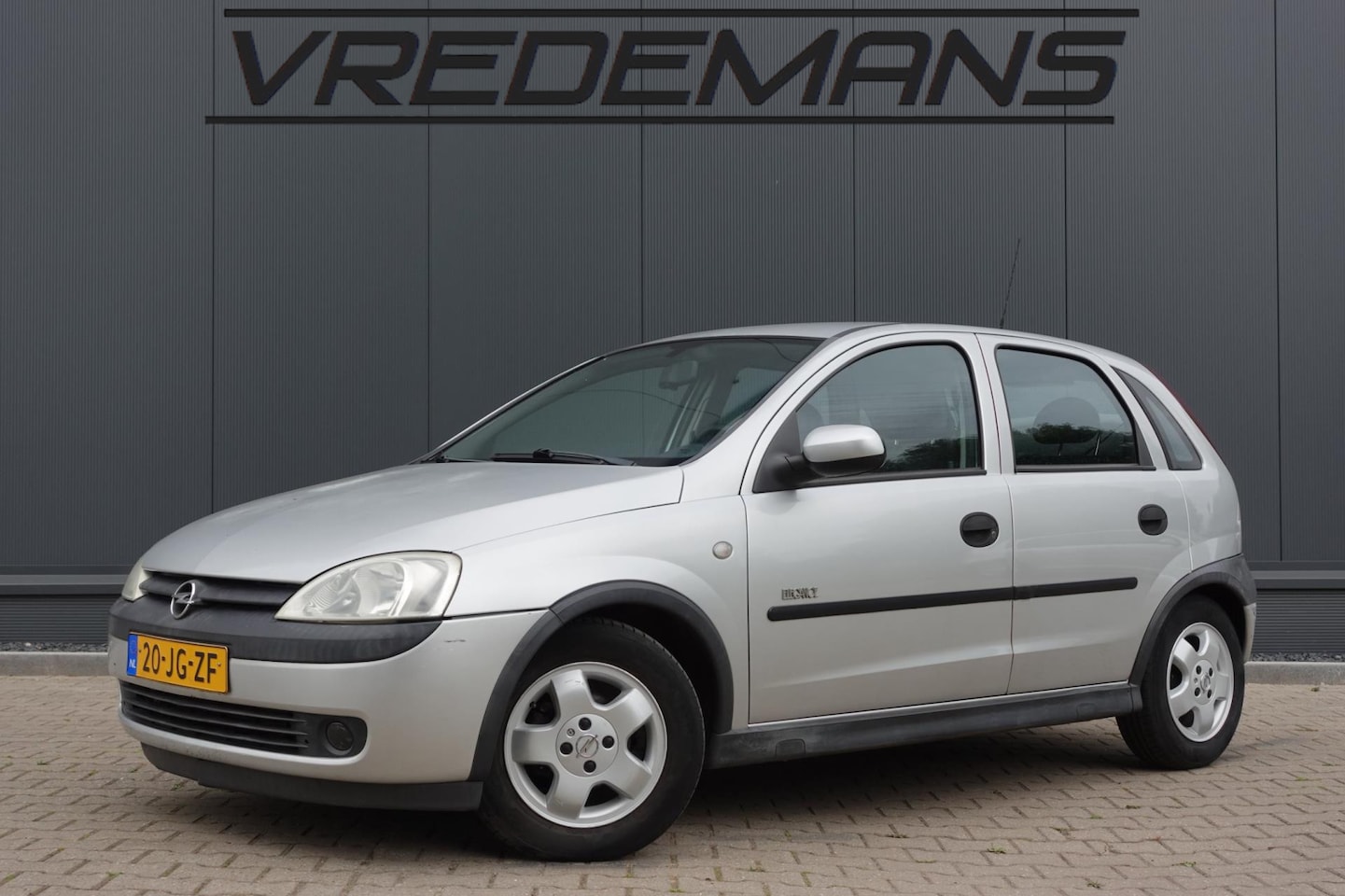 Opel Corsa - 1.2-16V Elegance 1.2-16V Elegance - AutoWereld.nl