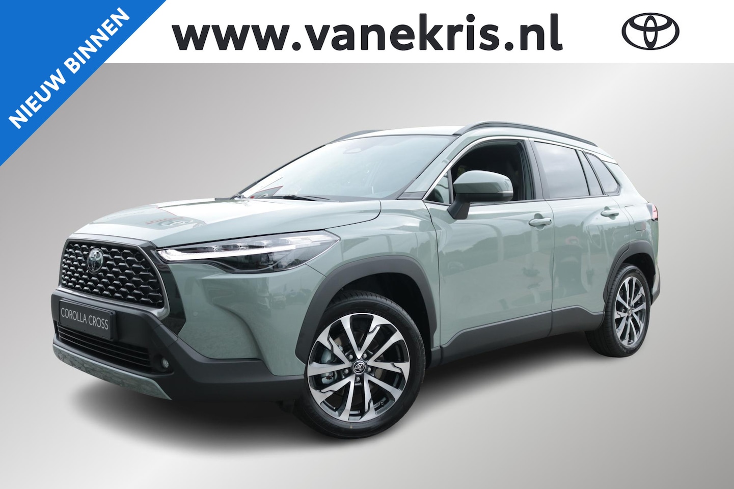 Toyota Corolla Cross - Hybrid 200 Style, BSM, Parkeersensoren, Nieuw, Snel leverbaar! - AutoWereld.nl