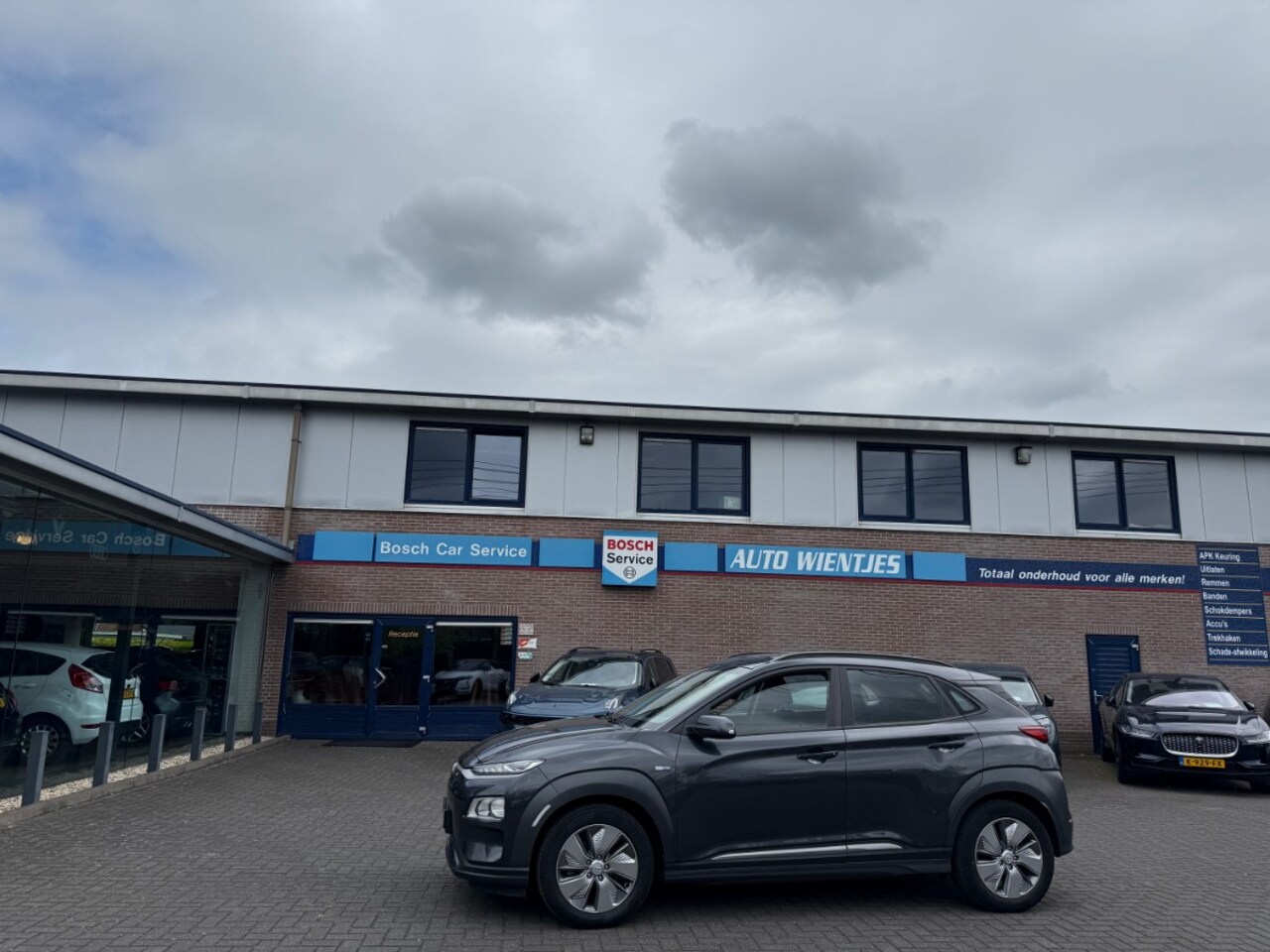 Hyundai Kona Electric - EV Comfort 64kWh | Navi - AutoWereld.nl