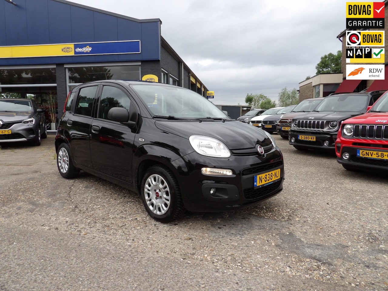 Fiat Panda - 1.0 Hybrid Easy / Trekhaak / Airco / Rijklaarprijs - AutoWereld.nl