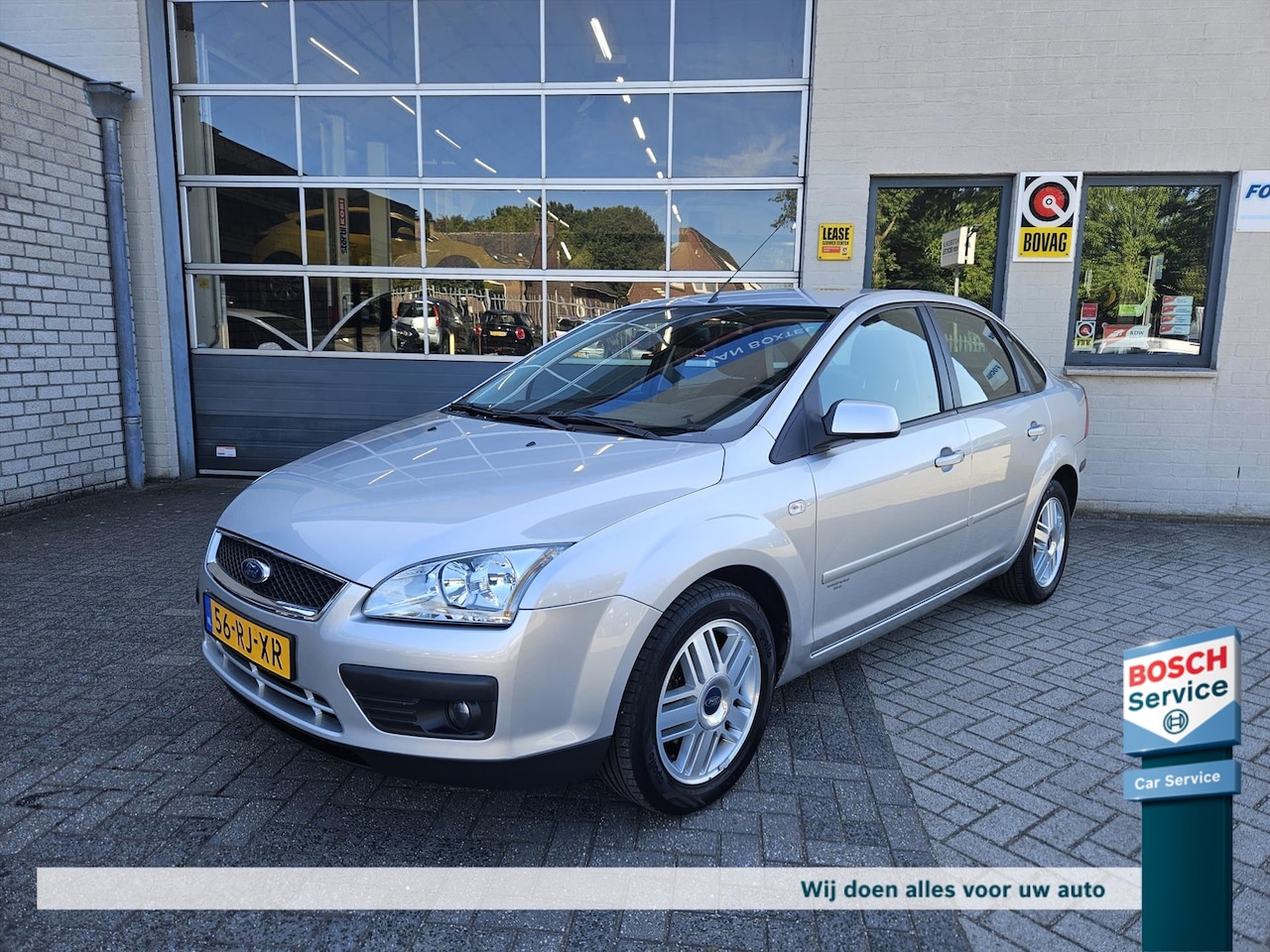 Ford Focus - 1.6 Ti-VCT Ghia Sedan - AutoWereld.nl