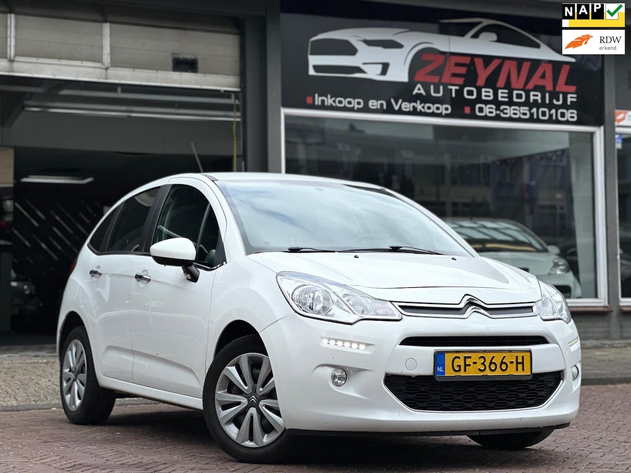 Citroën C3 - 1.0 PureTech Olie verbruikt Export - AutoWereld.nl