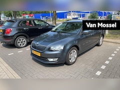 Skoda Octavia Combi - 1.2 TSI Greentech Elegance 105 PK
