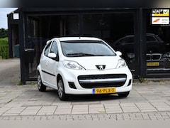Peugeot 107 - 1.0-12V Millesim 200 CARPLAY