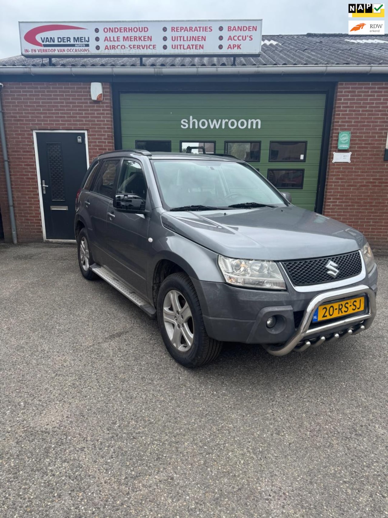 Suzuki Grand Vitara - 2.0-16V Exclusive 2.0-16V Exclusive - AutoWereld.nl