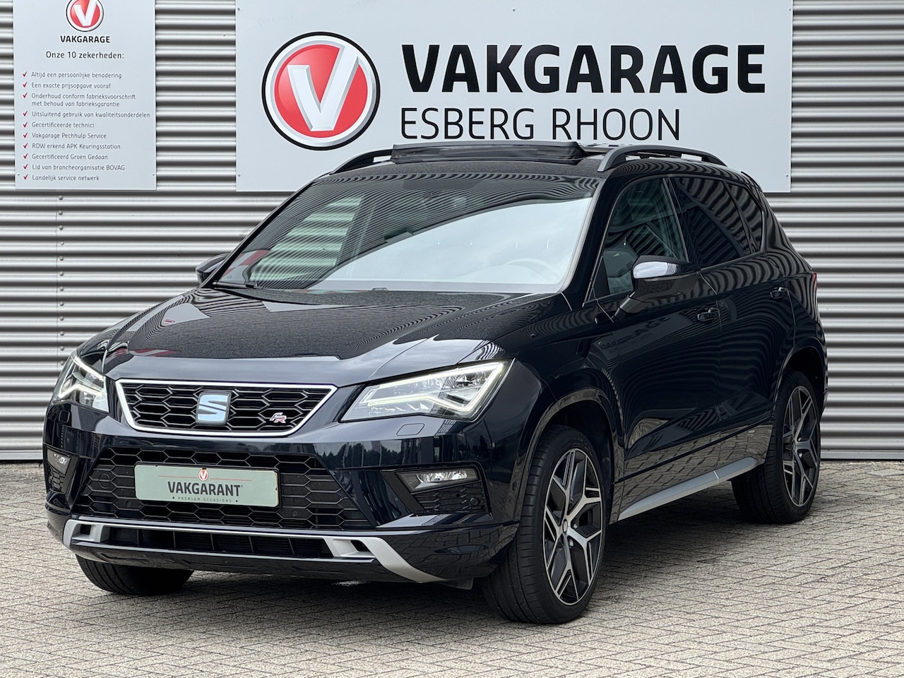 SEAT Ateca - 1.5 TSI FR Business Intense Black 1.5 TSI FR Business Intense Black NAVI/CAM,PANO,VIRTUAL - AutoWereld.nl