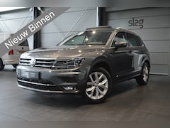 Volkswagen Tiguan - 1.4 TSI ACT Highline navi pano leer camera trekhaak 150 pk
