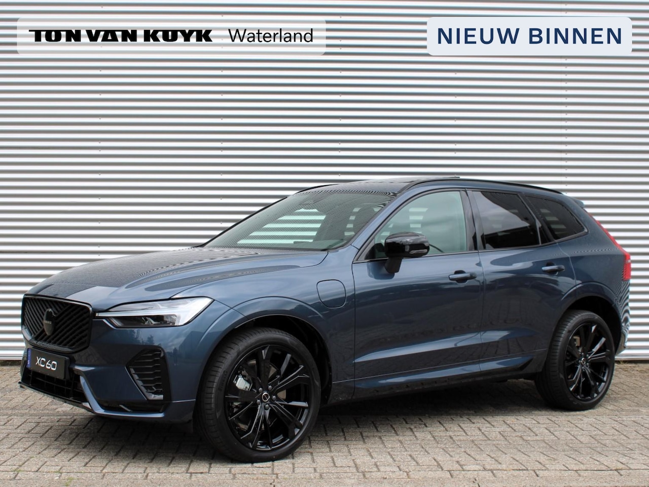 Volvo XC60 - 2.0 T6 Plug-in hybrid AWD Plus Black Edition Automaat / Panoramadak / Privacy Glass / MY20 - AutoWereld.nl