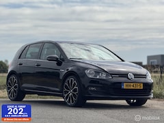 Volkswagen Golf - 1.0 TSI Nap Apk Highline Dsg