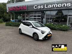 Toyota Aygo - 1.0 VVT-i 72pk 5D x-play Clima / Camera /Apple carplay