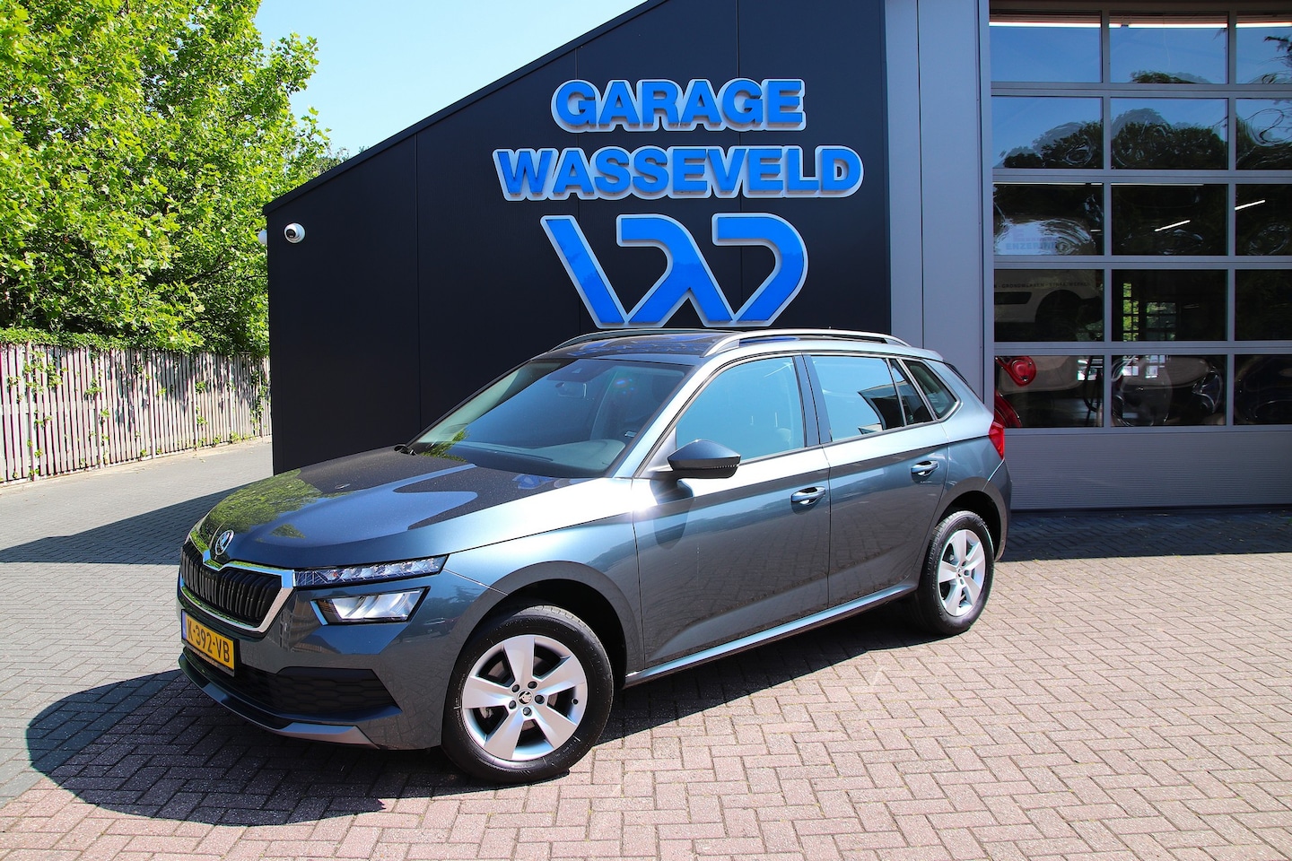 Skoda Kamiq - 1.0 TSI Ambition 110pk NL 1eigen/Adaptive Cruise/Carplay/ - AutoWereld.nl