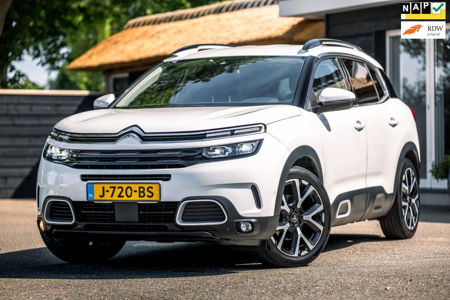 Citroën C5 Aircross - 1.2 PureTech Business Plus Trekhaak I Adaptieve Cruise I Blind Spot I 19 Inch I Parkeersen - AutoWereld.nl