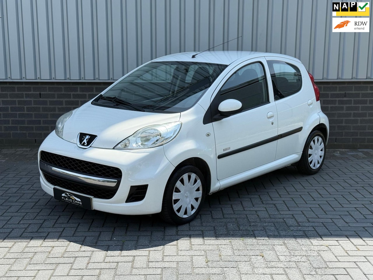 Peugeot 107 - 1.0-12V Millesim 200 | Airco |5 Deurs|NAP| - AutoWereld.nl