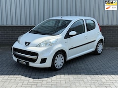 Peugeot 107 - 1.0-12V Millesim 200 | Airco |5 Deurs|NAP|