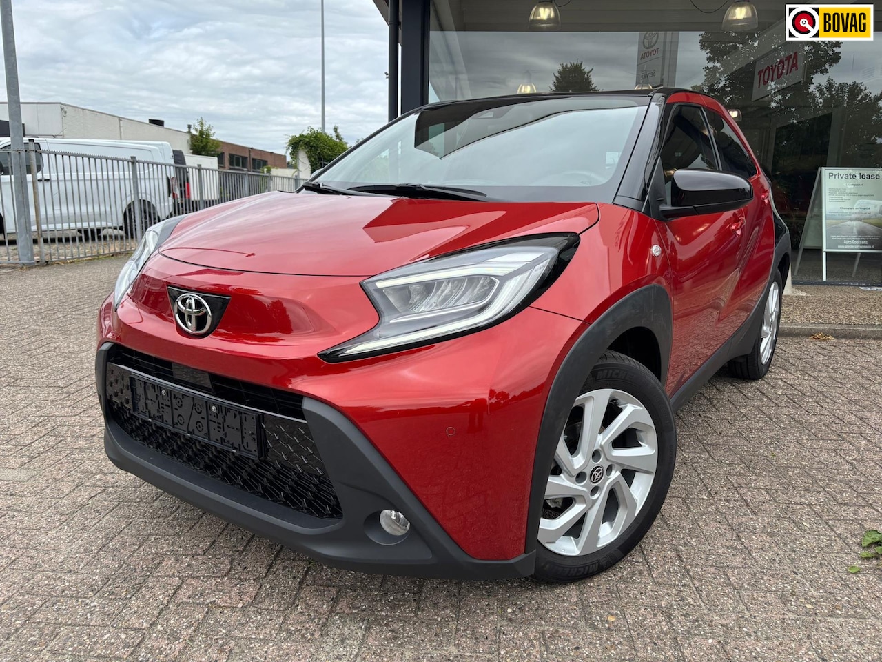 Toyota Aygo X - 1.0 VVT-i S-CVT Style|Automaat - AutoWereld.nl