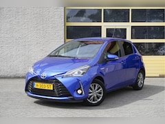 Toyota Yaris - 1.5 Hybrid Automaat Dynamic BJ2020 Lmv 15" | Led | Pdc | Navi | Keyless entry | Afneembare